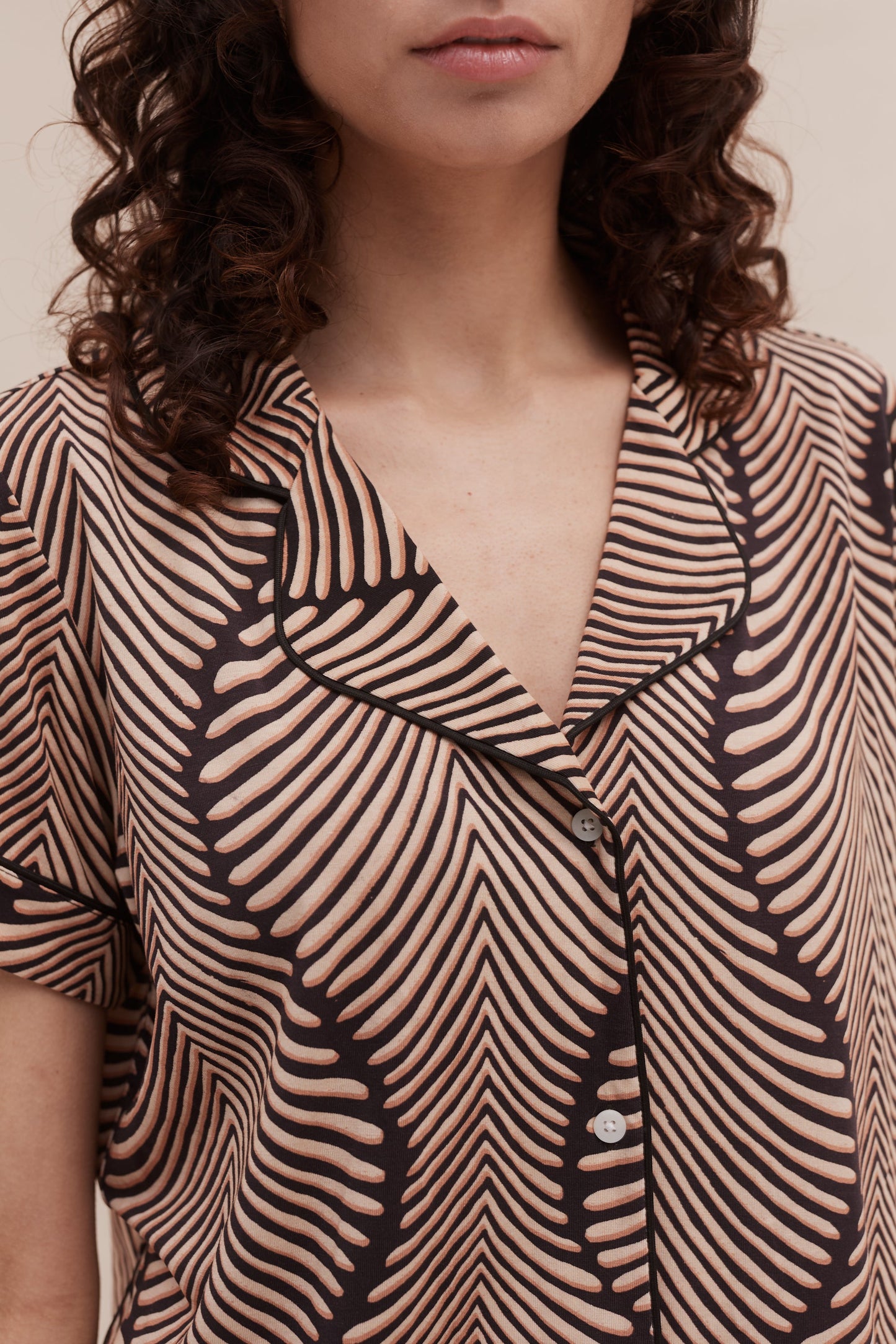 Palm Rhythm Short Set β Mocha Wave Leaf Print