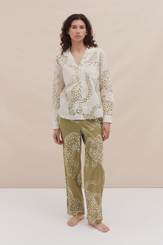 Olive Panther – Luxe Lounge Set
